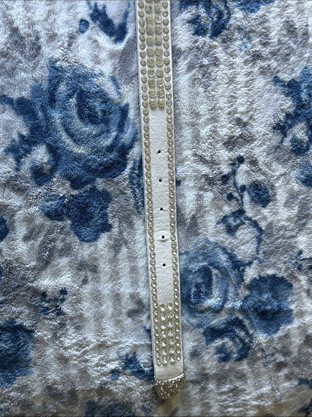 Vintage B.B. Simon Crystal-Embellished White Women's Belt with Gold Accents